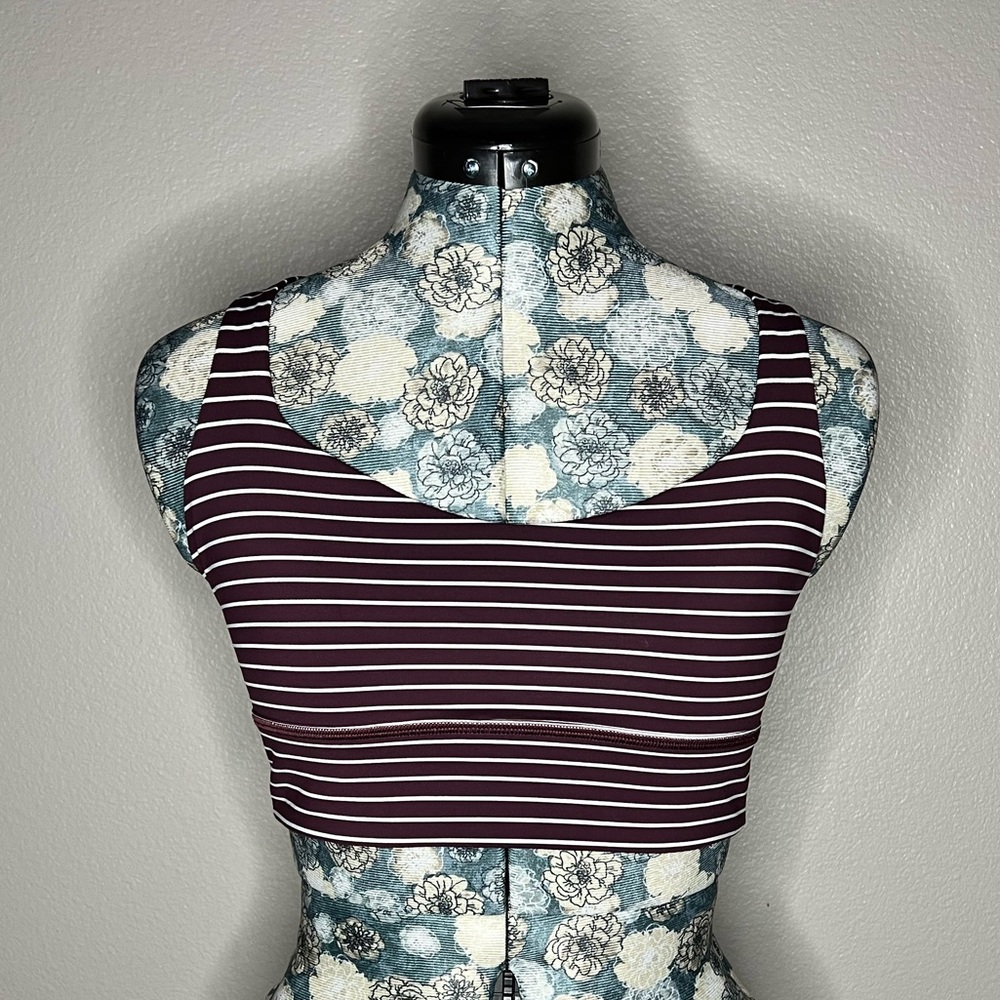 Free to be Wild Long Line Sports Bra sz 8